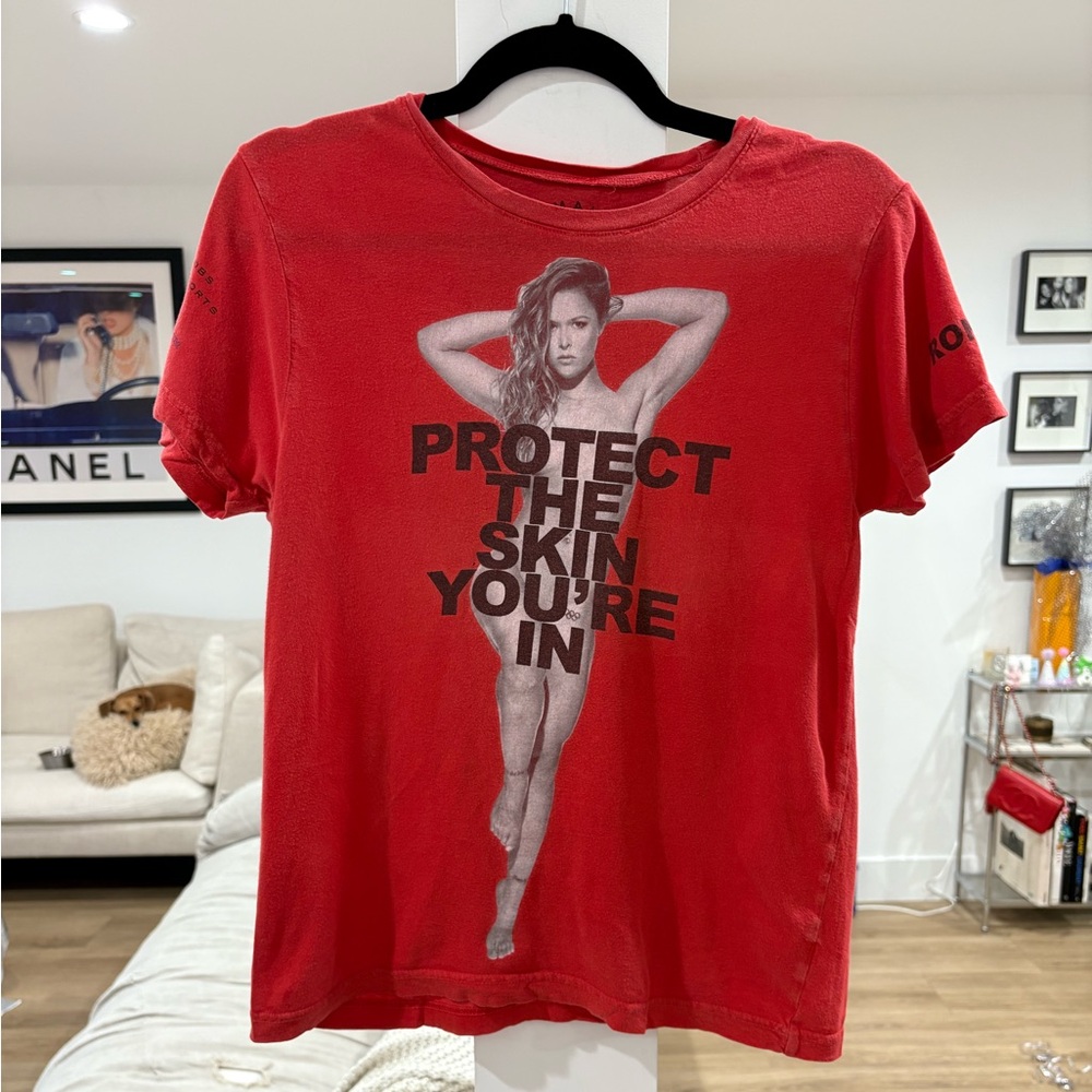 MARC JACOBS Shirt Womens M PROTECT YOUR SKIN YOU'RE IN NYU Skin Cancer Red USA